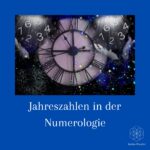 Tauche ein in die geheimnisvolle Welt der Jahreszahlen. Erfahre, wie persönliche und universelle Jahreszahlen unser Leben beeinflussen.